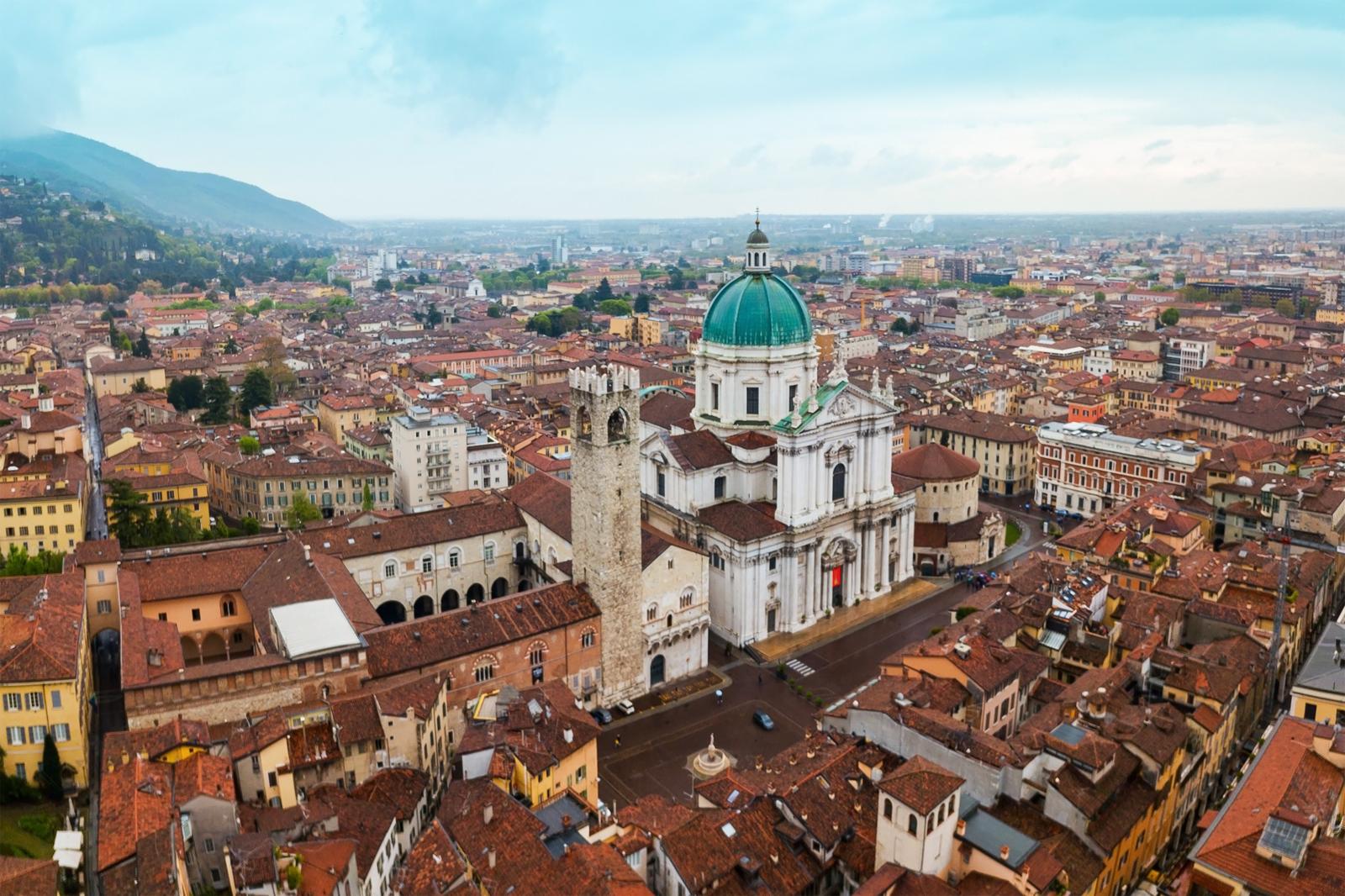 Esplora la splendida Brescia in un giorno: i must-see della città!